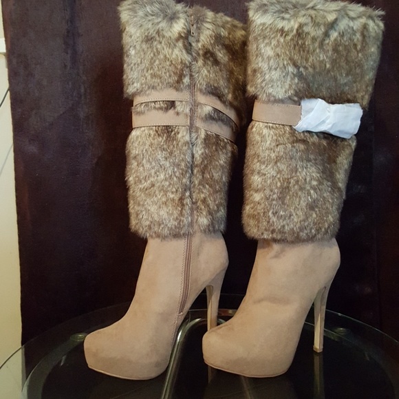NWOT BROWN SUEDE FAX FUR BOOTS - Picture 1 of 5